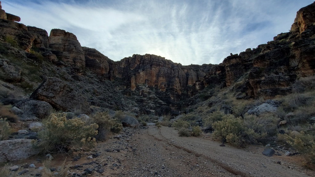 Entrance to Fossil Canyon